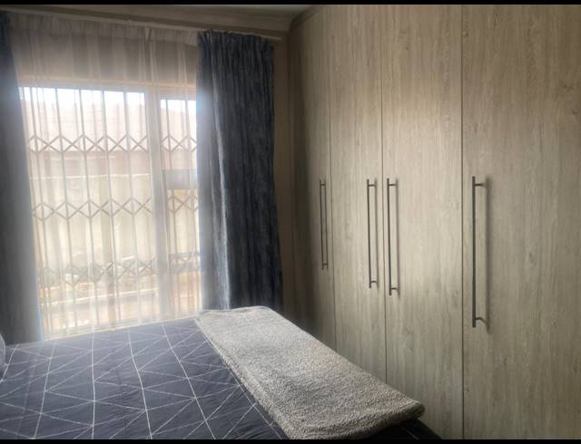 3 BEDROOM HOUSE FOR SALE IN BEVERLEY HILLS